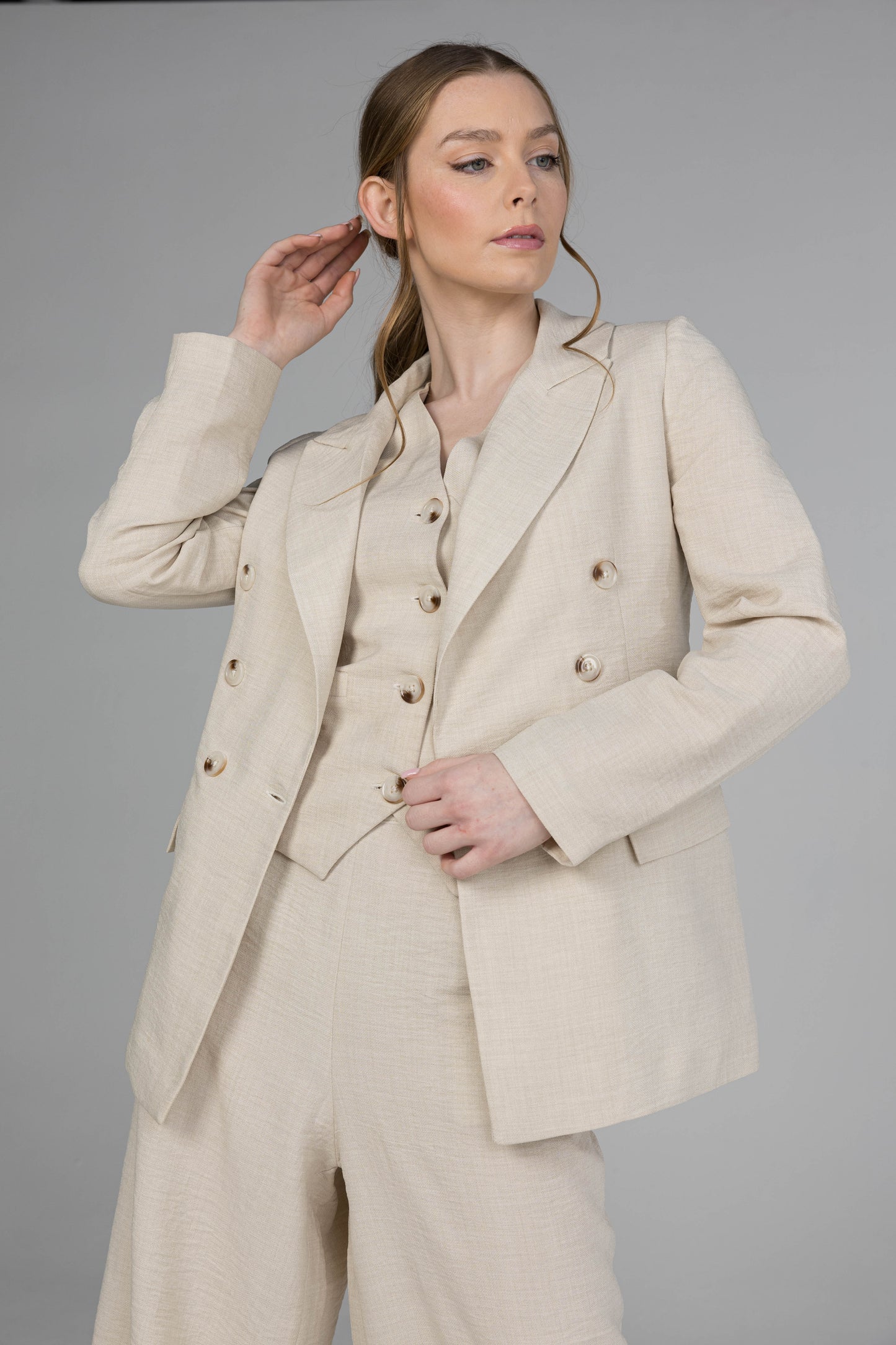 Linen Double-Breasted Blazer